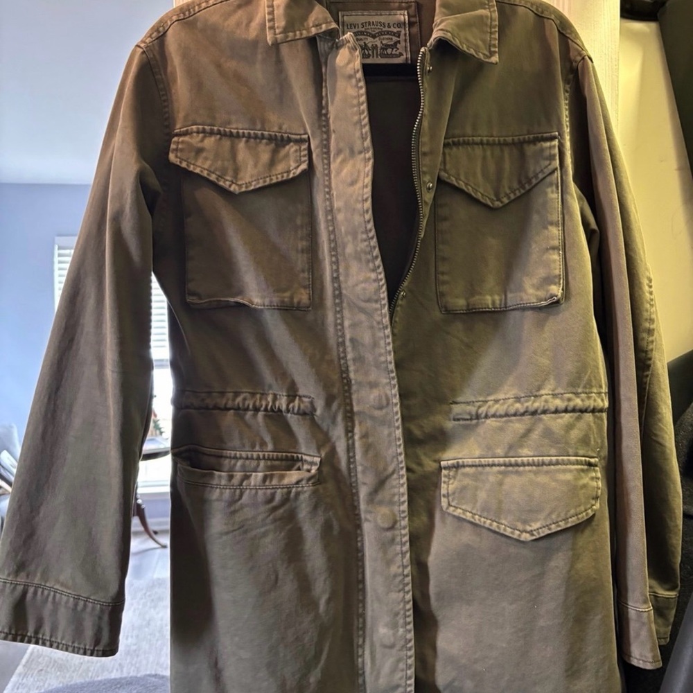 Levi's Olive Utility Field Jacket with Multiple Pockets